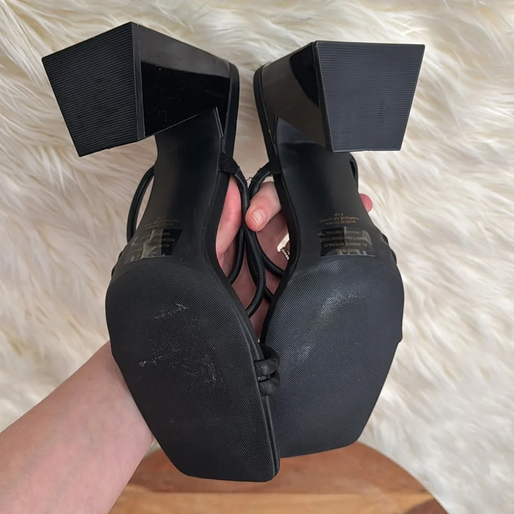 Abound Austyn Black Strappy Block Heel Sandals Square Toe Size 9.5 NWOT